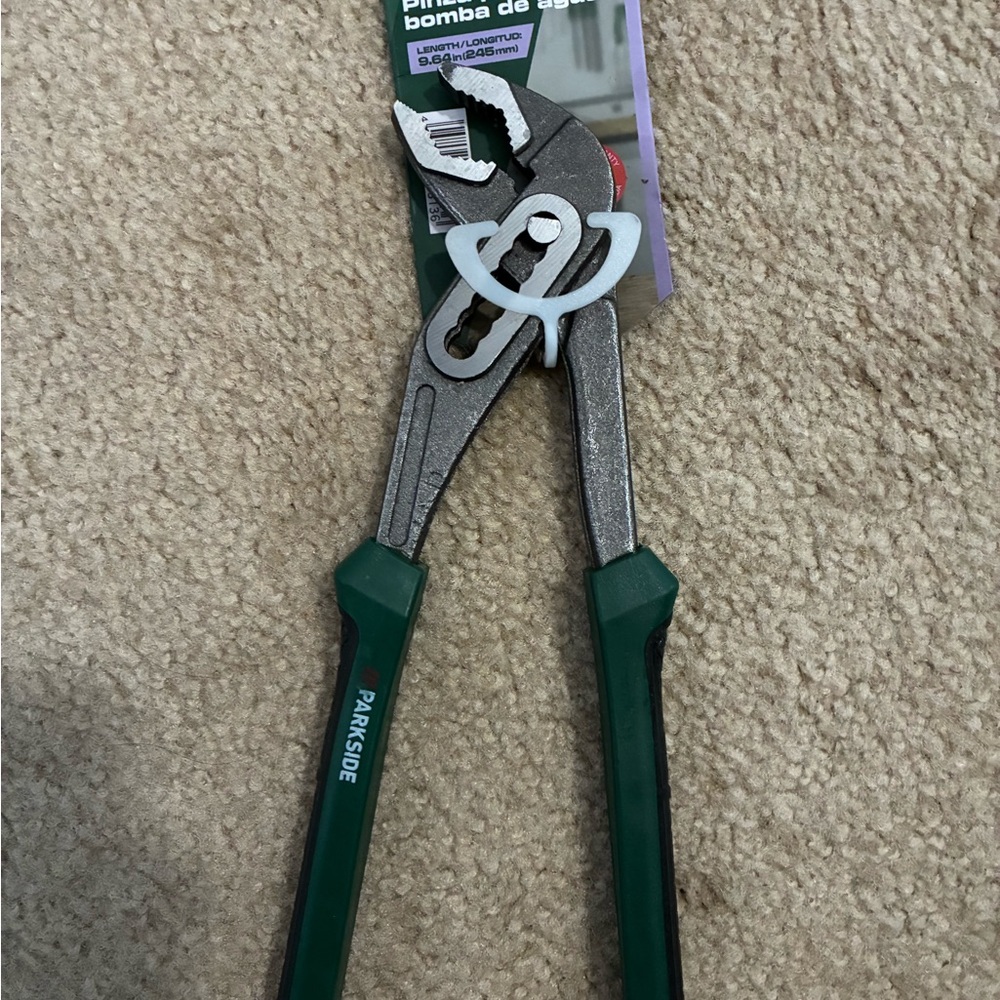 Parkside Adjustable Pliers with Green Handles